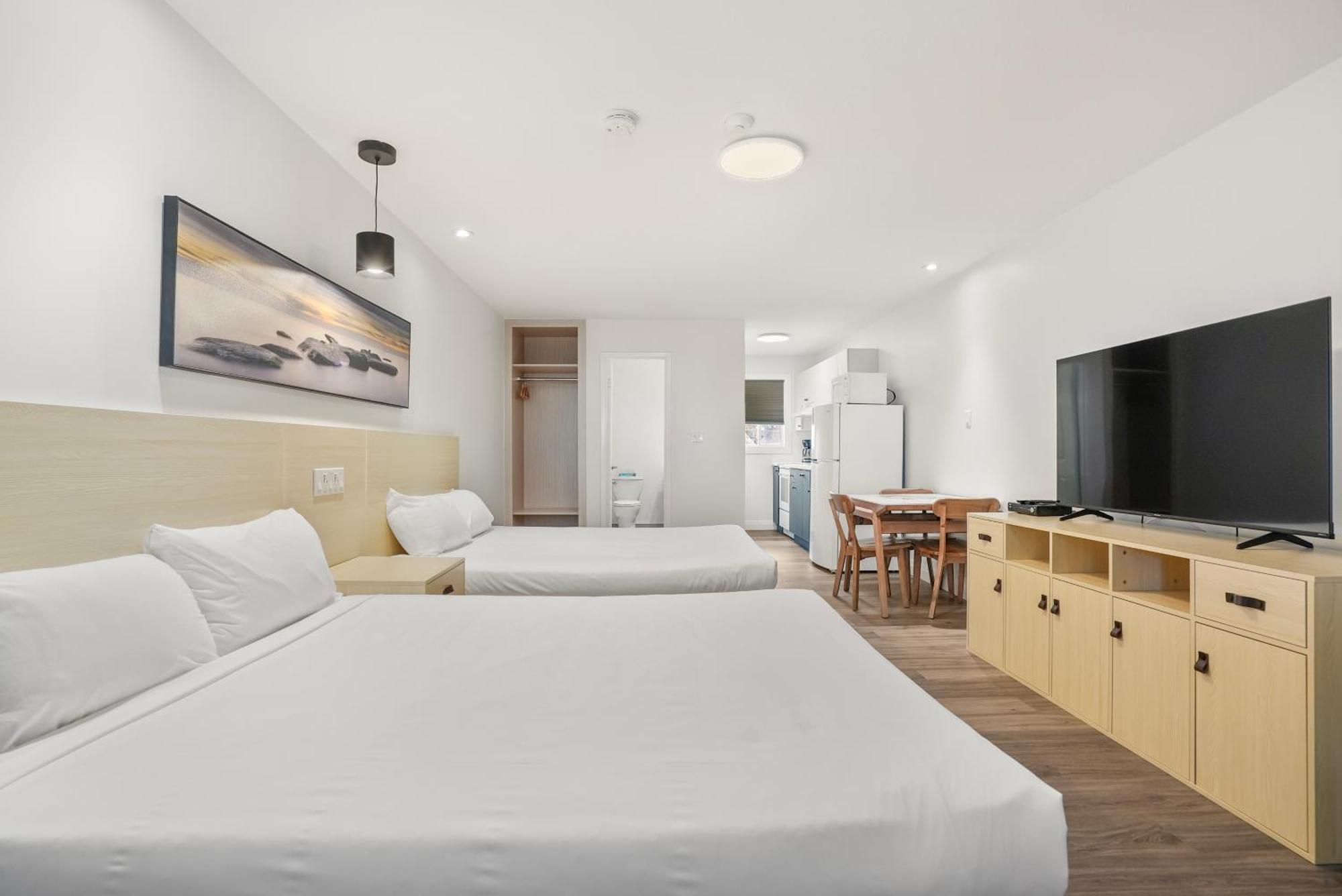 Saga Resort Уасага Бийч Екстериор снимка